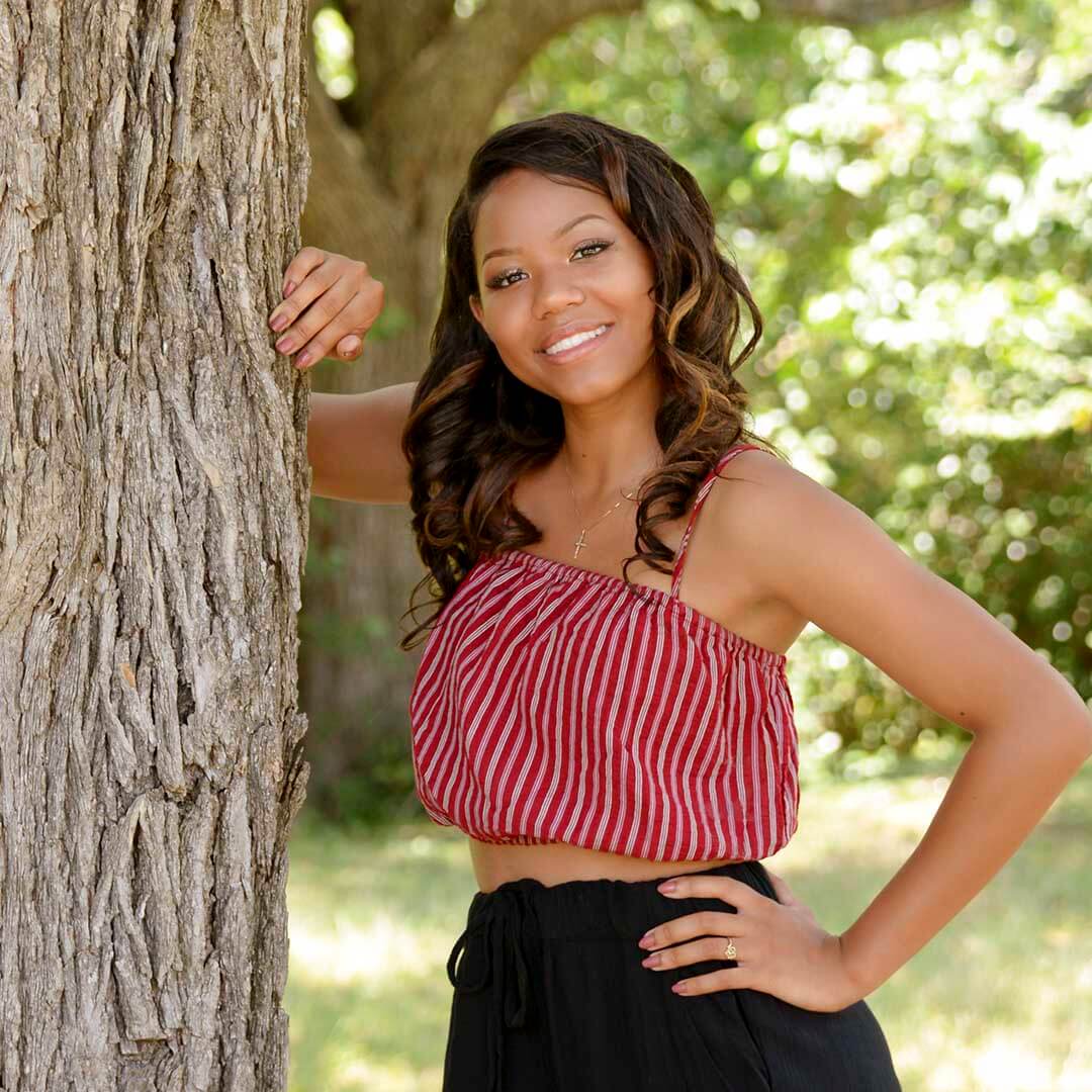 https://jcpportraitdev.lifetouch.com/senior-outdoor-photography/