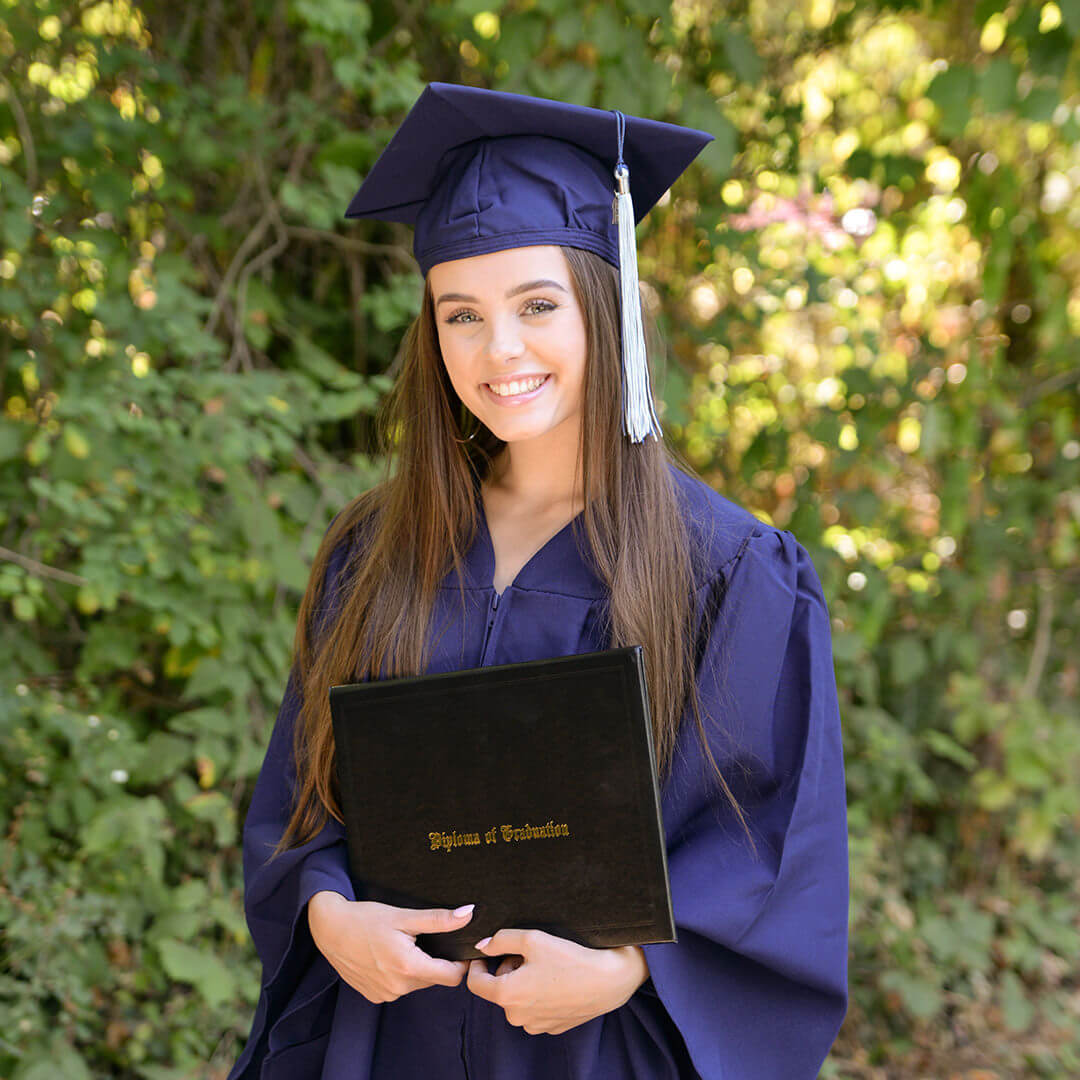 https://jcpportraitdev.lifetouch.com/senior-outdoor-photography/