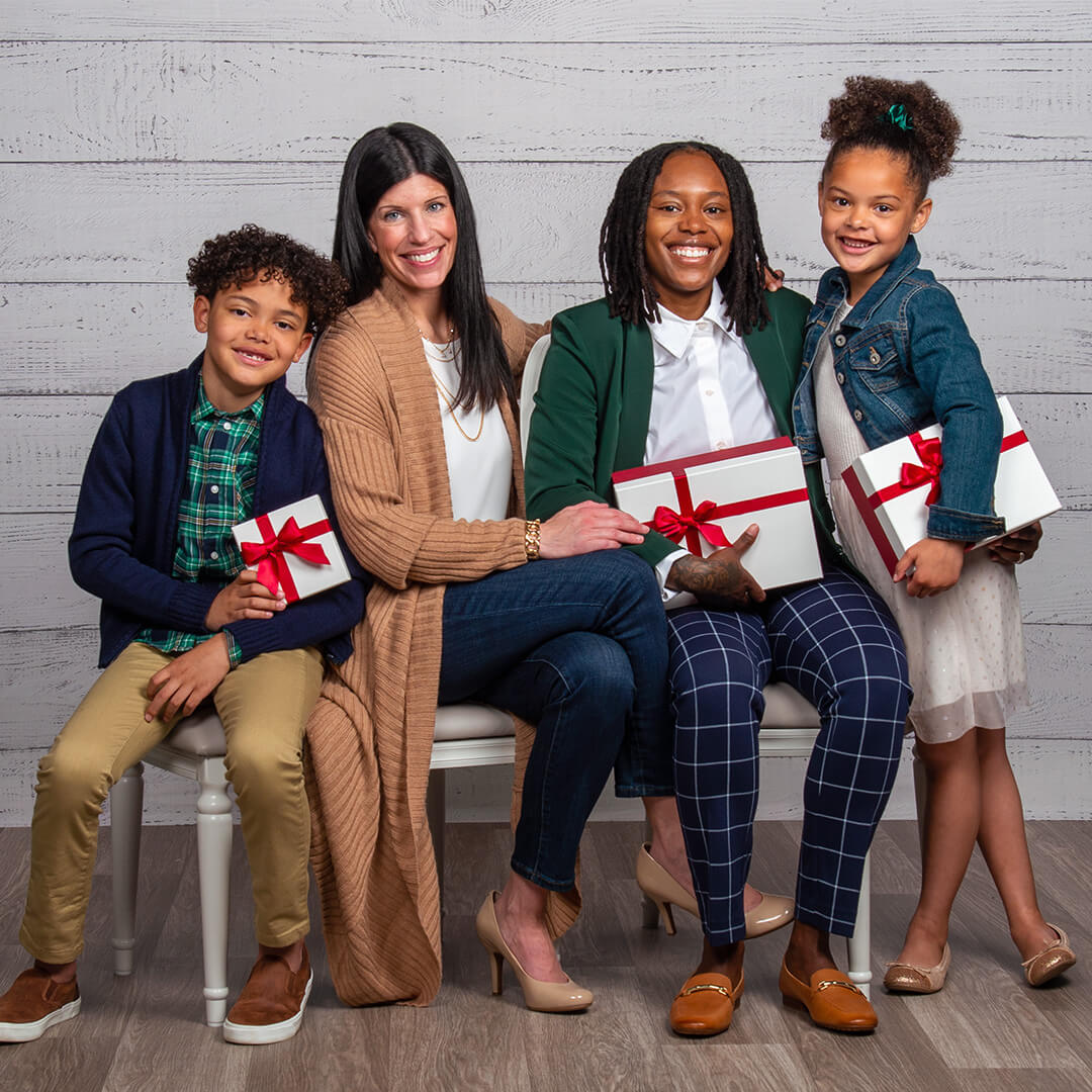 https://jcpportraitdev.lifetouch.com/brushed-pines-holiday/