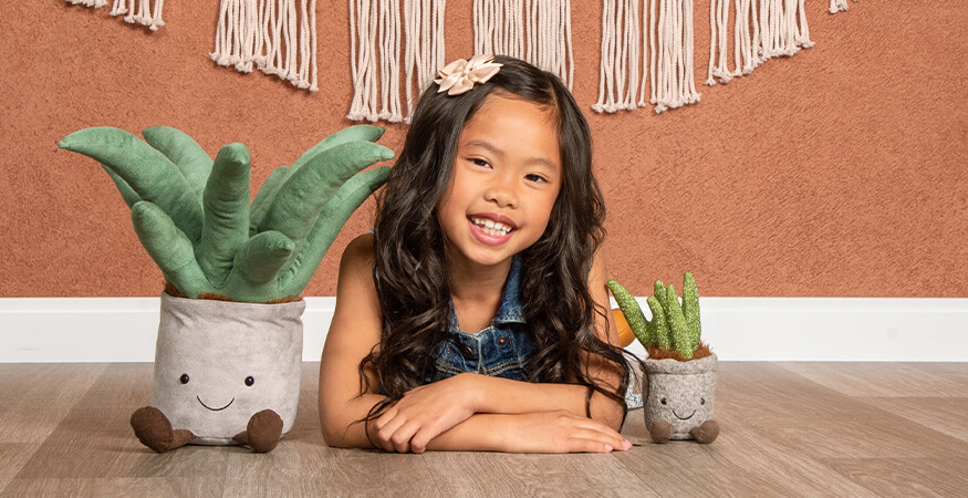 https://jcpportraitdev.lifetouch.com/photo_tips_ideas/best-colors-to-wear-for-family-photography/