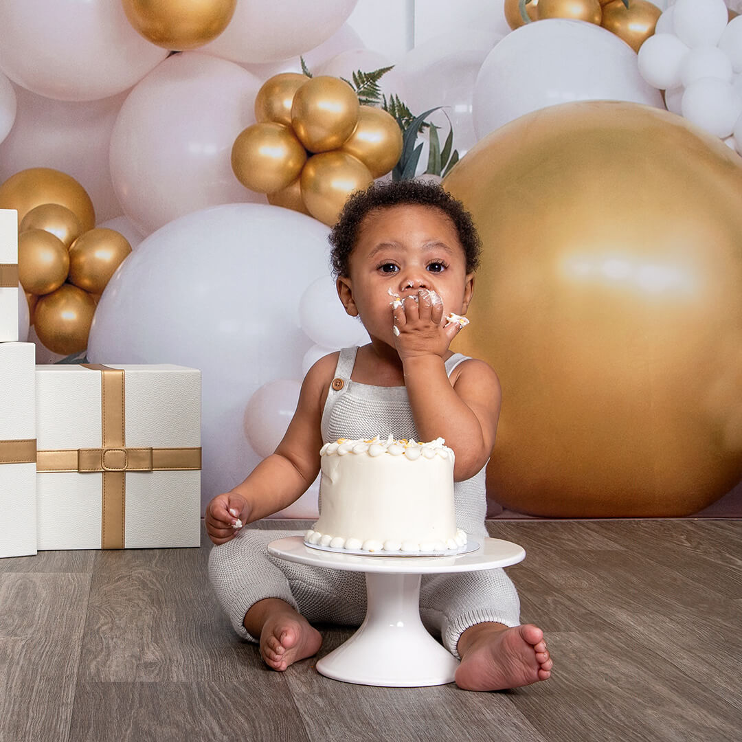 Smash cake photos captured at JCPenney Portraits.