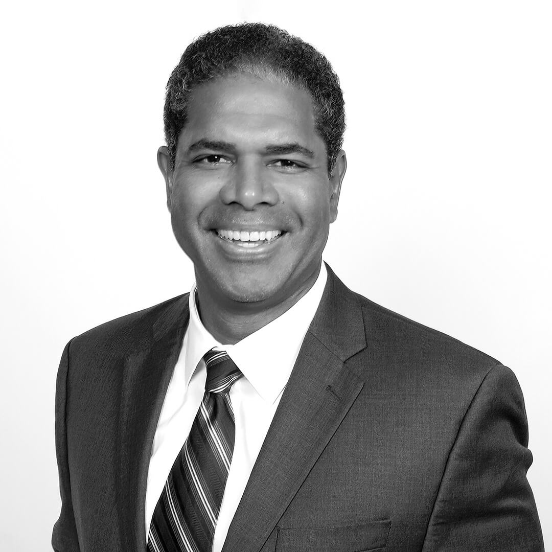 https://jcpportraitdev.lifetouch.com/corporate-headshots/