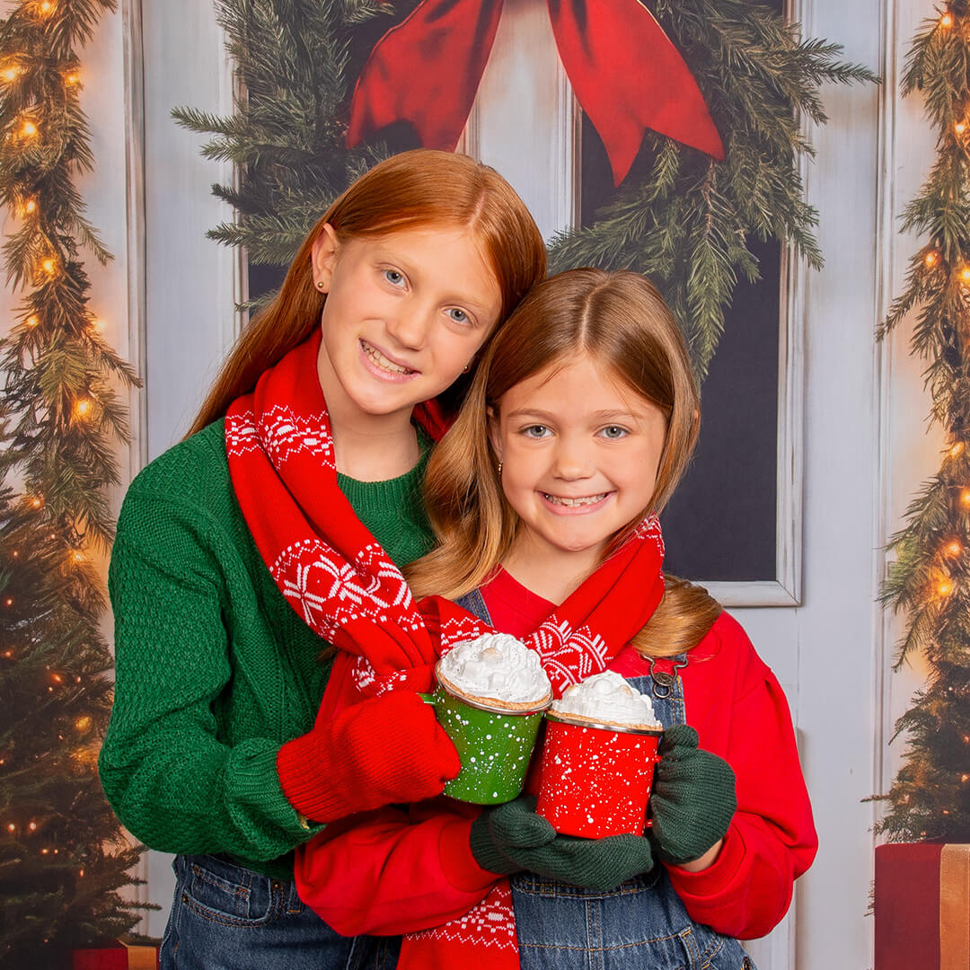 https://jcpportraitdev.lifetouch.com/holiday-backgrounds/