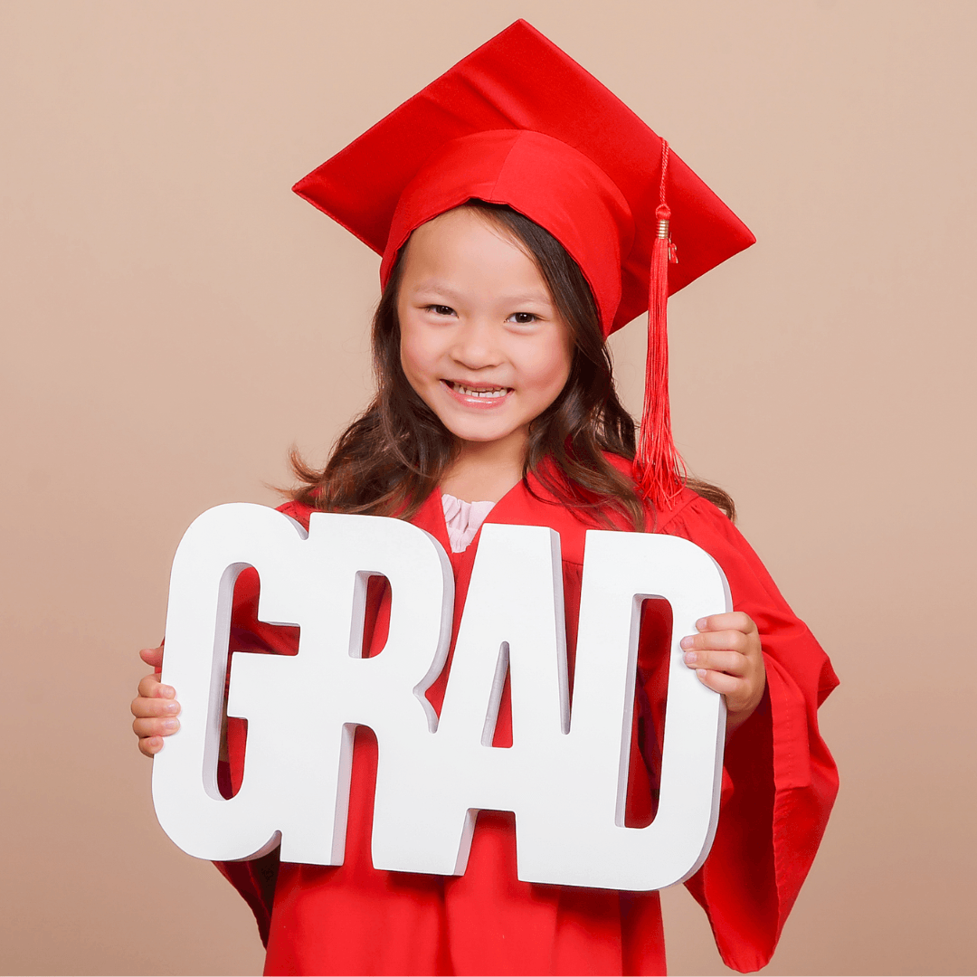 https://jcpportraitdev.lifetouch.com/grad-photography/