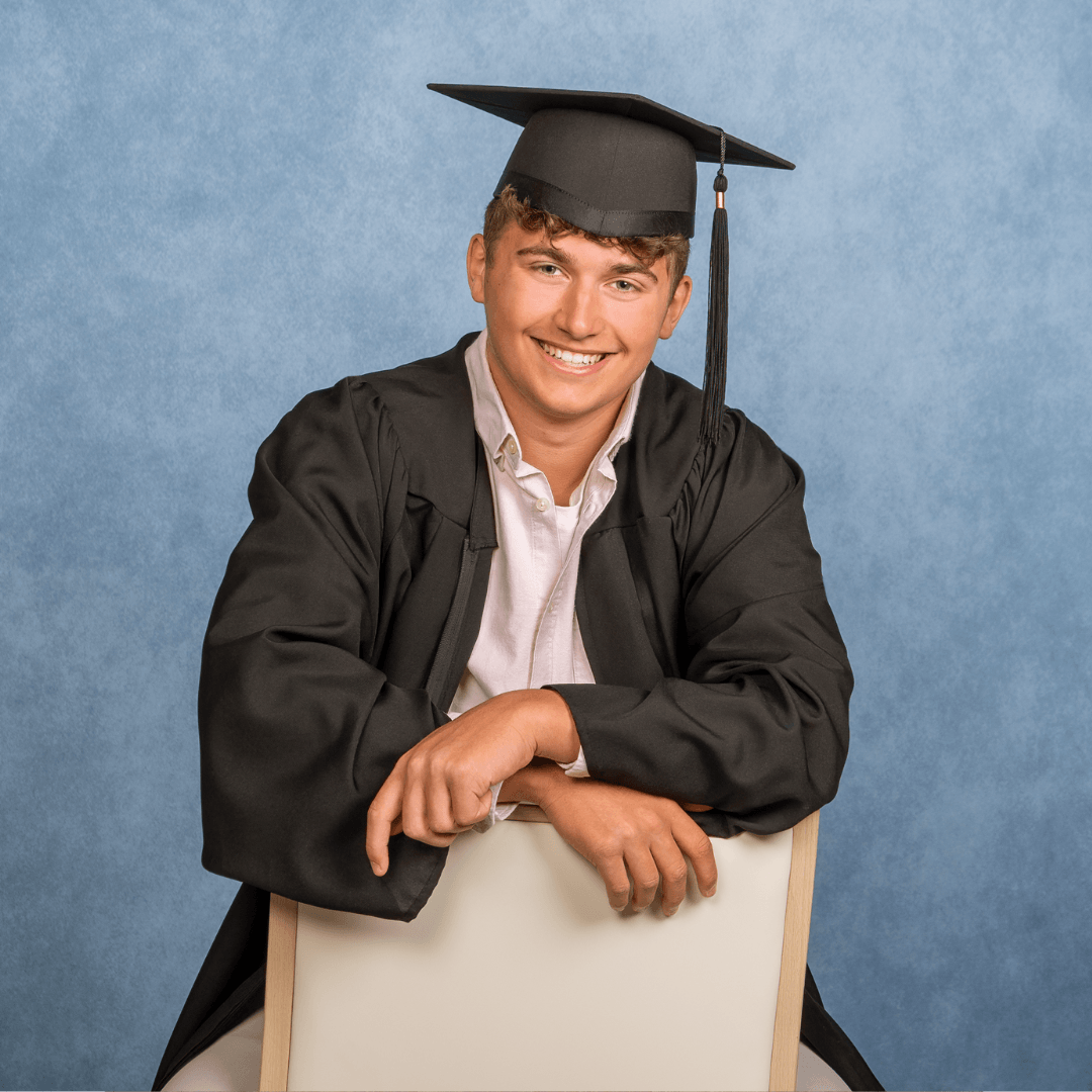 https://jcpportraitdev.lifetouch.com/grad-photography/